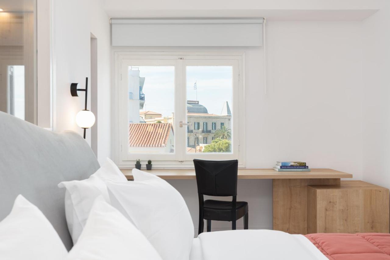 Hotel Roumani Spetses Town Екстер'єр фото