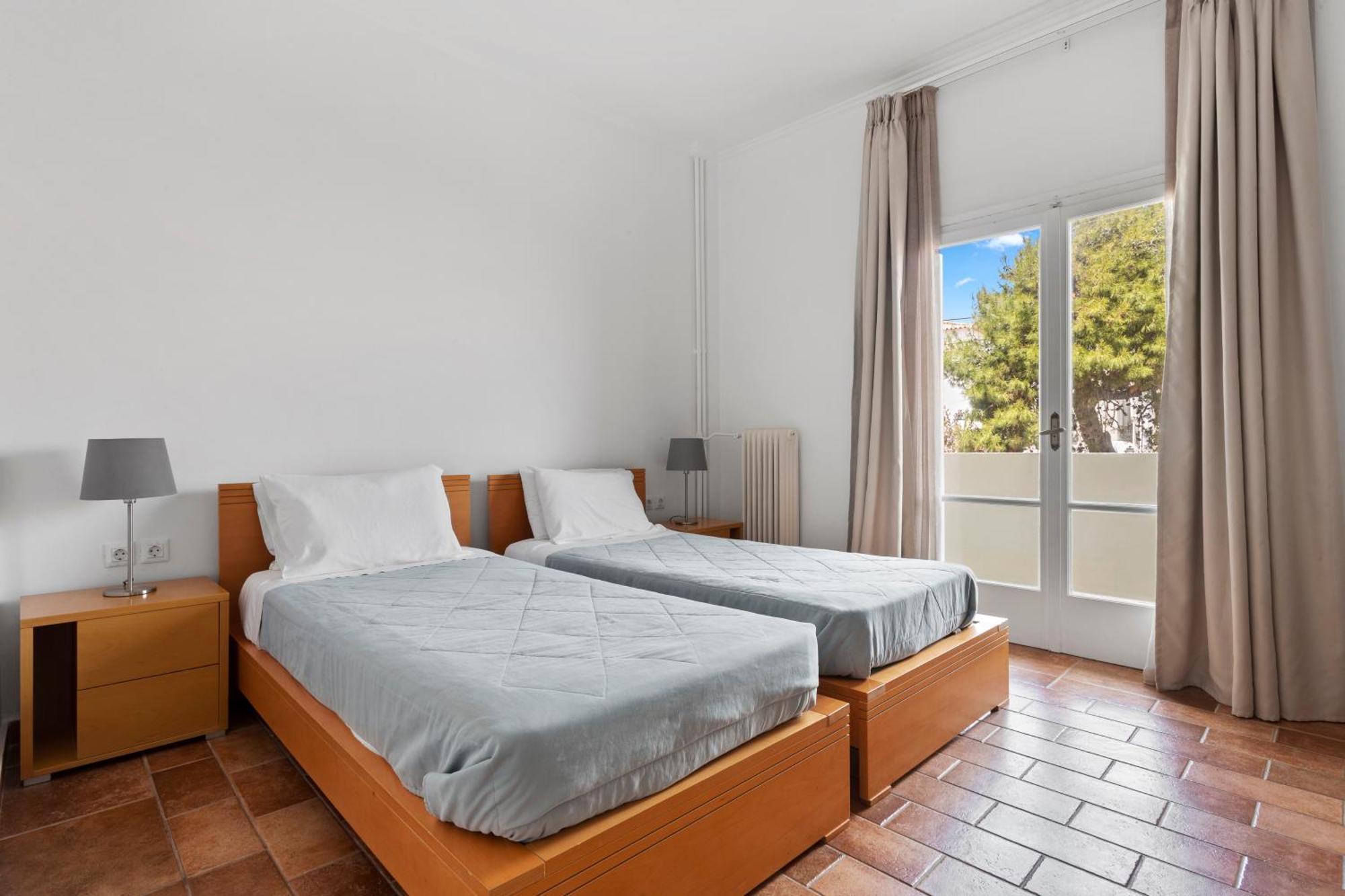 Hotel Roumani Spetses Town Екстер'єр фото