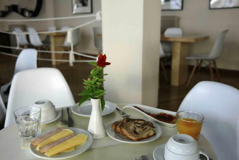 Hotel Roumani Spetses Town Екстер'єр фото