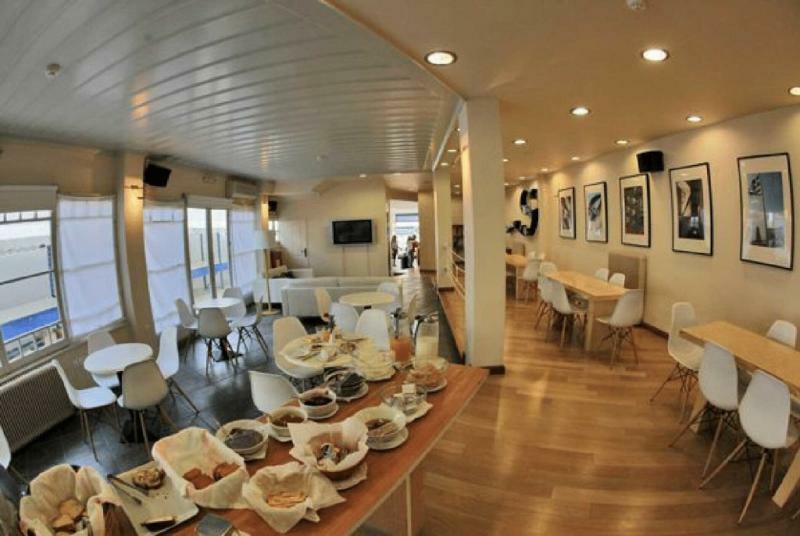Hotel Roumani Spetses Town Екстер'єр фото
